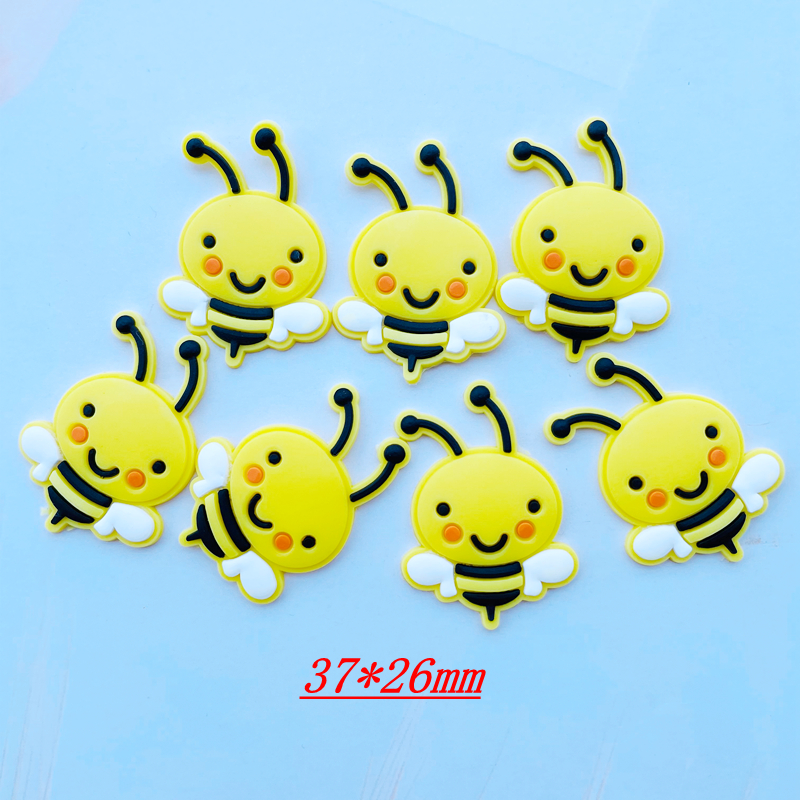 10 / 15 Pieces Of New Kawaii S - Embellishment Glue Craft review and price