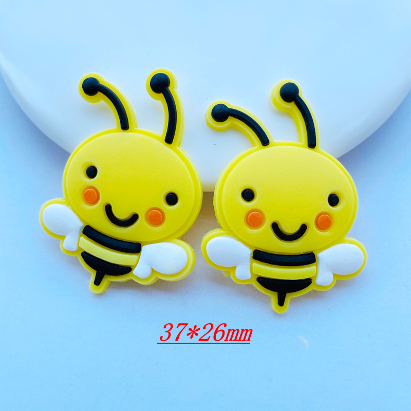 10 / 15 Pieces Of New Kawaii S - Embellishment Glue Craft review and price
